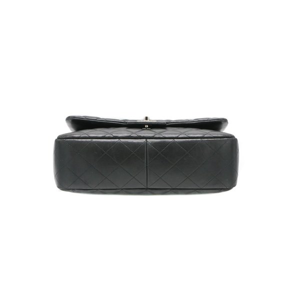 CHANEL Jumbo Lambskin Black Classic Flap Bag - Picture 5 of 16